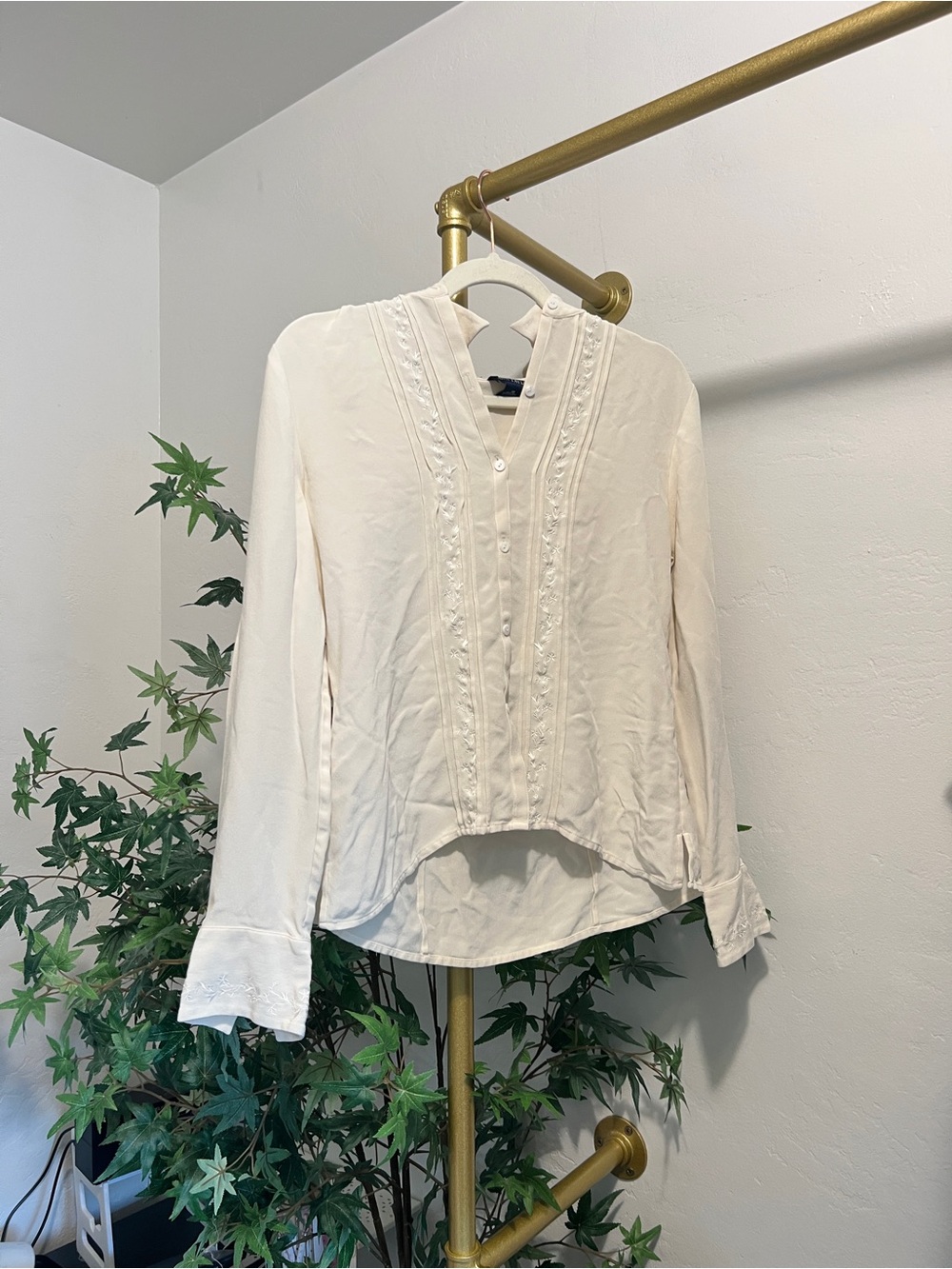100% silk Ann Taylor blouse